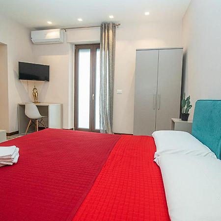 Residenza Suebi Термоли Екстериор снимка